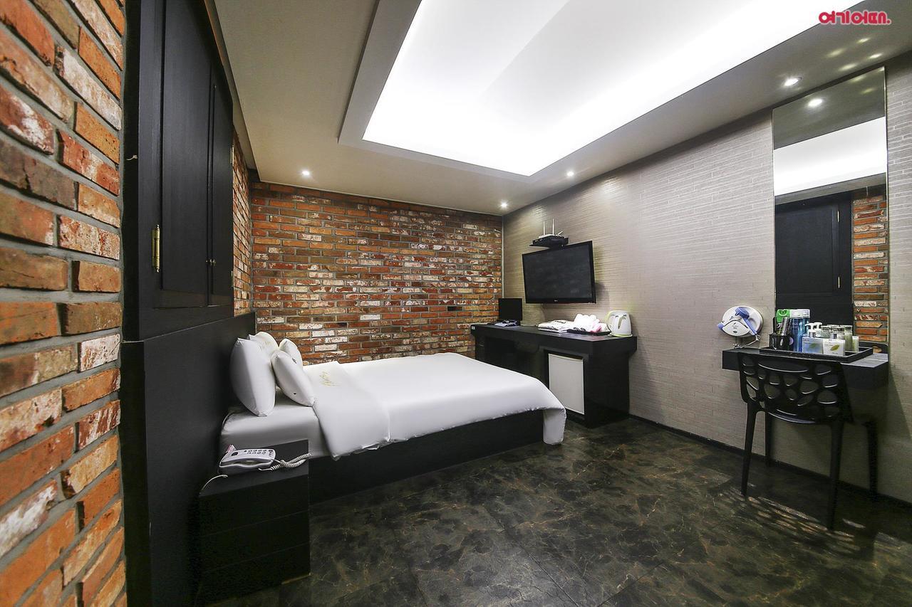 Hotel Story Cshongdzsu Kültér fotó